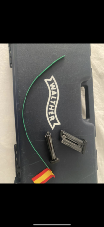 Buenas, 
Pistola marca walther Gsp Expert calibre 22. Esta perfecta, ni golpes ni rayada. Gran pistola 00