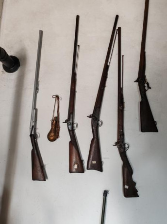 ante la dificultad para seguir manteniendo en condiciones las armas he decidio deshacerme de una pequeña 01