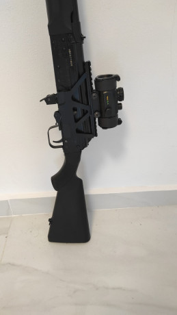 Hola,

Culata para escopeta Rusa Saiga calibre .410 modelo "HUNTING".

IZHMASH ORIGINAL plástico 10