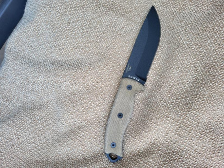 Hola, lo vendo sin estrenar 170€ gastos gastos de envio si los hubiera.
Saludos 01