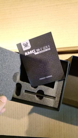 Buenas,

Se vende este excelente visor, con su caja original y garantía. Prácticamente sin usar. Al ser 00