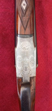 Vendo Victor Sarrasqueta Mod 215 cuatro pilares Purdey 

Cal 12/70  largo de cañones 75,5 Cm Acero especial 11