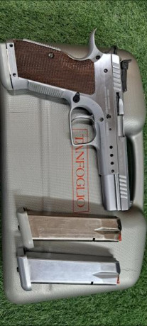 Se vende pistola Tamfoglio Limited del 9mm para hacer hueco. El cañon poligonal es totalmente nuevo a 02