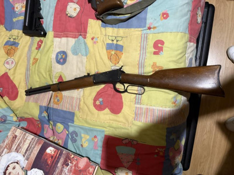 Buenas se vende palanquero Amadeo Rossi calibre 357 y 38
Se encuentra en buen estado funciona muy bien 01