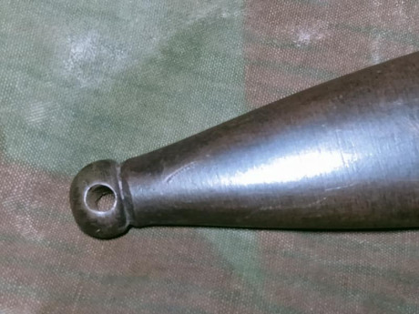 Vendo bayoneta para fusil Mauser Kar 98
la bayoneta no coincide la hoja con la funda, no esta oxidada 02