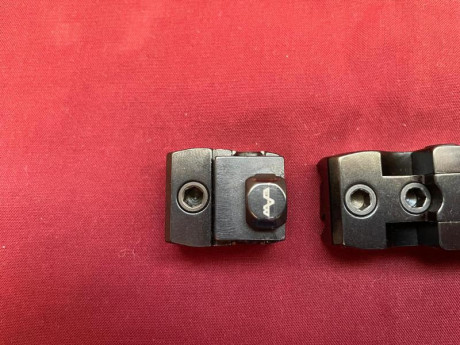 Se venden monturas Apel para carril Zeiss moderno. Compradas hace menos de un año. Marcajes de autenticidad 10