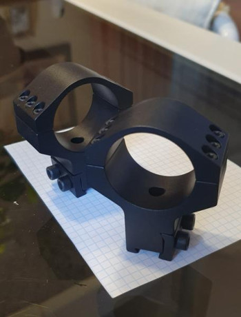 Vendo Montura/Anillas Para Visor de 35mm. Carril de 11mm. 00