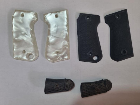 Vendo un juego de cachas nuevas de Astra Falcon a 20 euros la negra ,las demas vendidas, portes aparte. 01