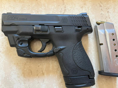  Vendo Pistola Smith & Wesson MP9 Shield 9mm Pb  

 COMPLETAMENTE NUEVA  (No ha disparado ni 10 veces).
Guiada 00