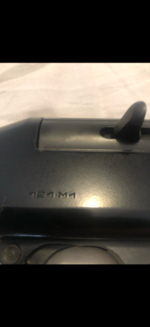 Vendo mi escopeta Benelli 121, es el modelo que Benelli fabricaba para el mercado americano bajo la denominación 01