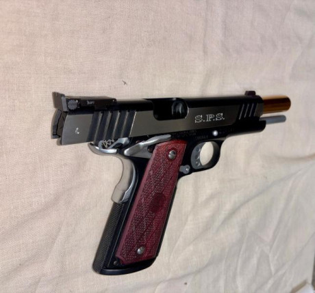 Se vende una SPS Falcon del 9x19 con un kit STI del 22lr. El kit está en venta por separado en esta misma 01
