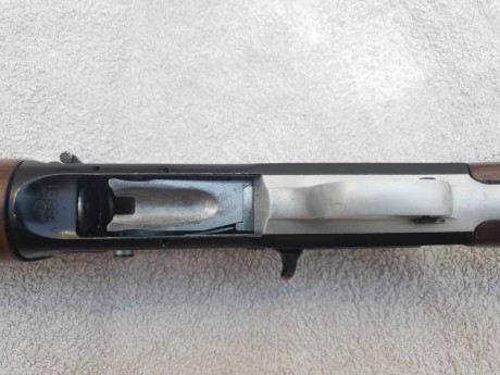 Hola compañeros.pongo a la venta una browning auto 5 calibre 12 con recámara de 70mm.esta en buen estado 10