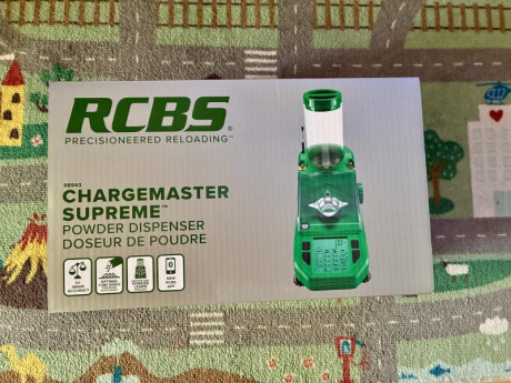 Se vende dosificador de pólvoras RCBS CHARGEMASTER SUPREME, nuevo a estrenar, precio 630, se puede entregar 02