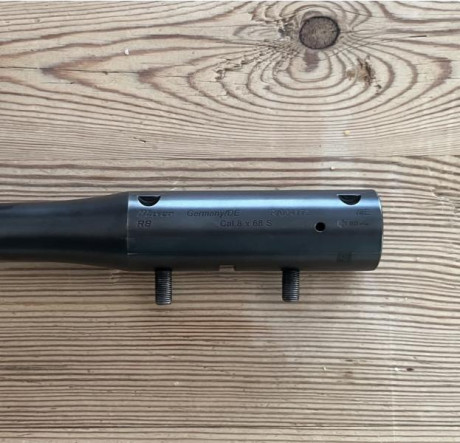 Buenos días. Vendo cañon Calb. 8x68 para rifle Blaser R8.Incluye cabezal de cerrojo, cargador y freno 00