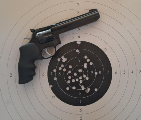 Hola. Busco revólver en calibre 38 special como el Smith & Wesson K-14 aunque puede ser otra marca. 50