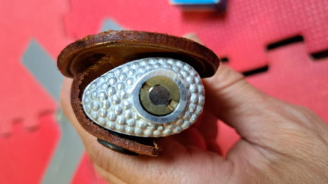 Antiguo cuchillo Aitor años 80 creo,esta nuevo,está en Madrid si hay que enviarlo hay que sumar los gastos 22
