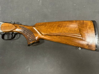 Rifle monotiro Blaser k95 LUXUS 
Maderas grado 4
Calibre 7 mm
Magnaport
** en perfecto estado, apenas 02