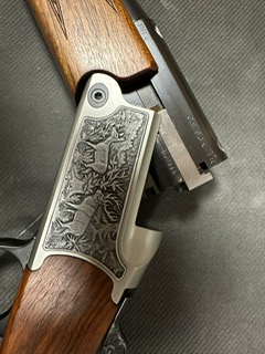 Rifle Express Blaser superpuesto LUXUS
Maderas grado 4
Calibre 9,3x74R
** muy cuidado, poco uso **
4.200€ 00