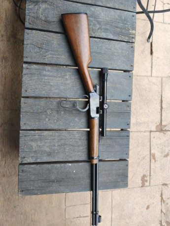 Se vende winchester de palanca con visor muy preciso tira cualquier munición
Zona Barcelona Gerona precio 00