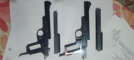 Hola a todos: Dirijo esta pregunta a los afortunados poseedores de la citada pistola y también a quienes 62
