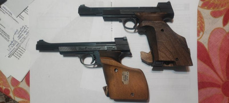 Hola a todos: Dirijo esta pregunta a los afortunados poseedores de la citada pistola y también a quienes 61