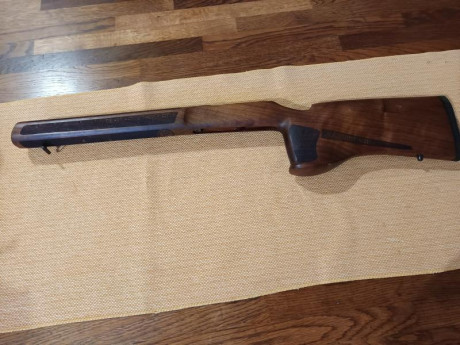 Vendo culata de la carabina CZ 457 Varmint MTR calibre .22. Incluye el guardamontes y los tornillos de 02