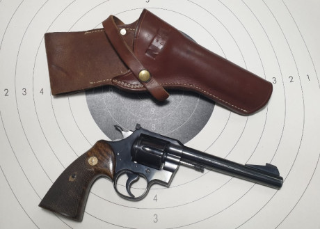 A LA VENTA REVÓLVER COLT OFFICERS MODEL MATCH EN CALIBRE.22
ESTADO DE CONSERVACIÓN IMPECABLE A EXCEPCIÓN 81