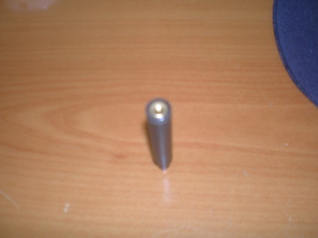Acabo de ver en Milanuncios un adaptador para poder disparar desde el 222 ó el 223 munición del 22 , un 50