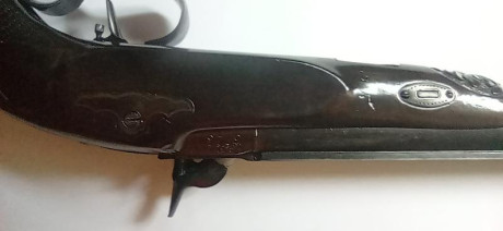 Se vende está pistola.
De las primeras fabricadas por Arsa.
Número de serie ciento y pico.
La madera lacada 01
