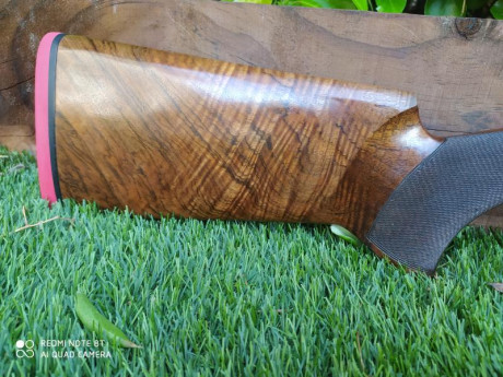 Buenas tardes

Pongo en venta una Browning modelo B525  Shadow en calibre 16/70

Características:

*Longitud 10
