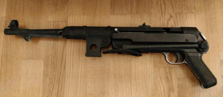 Buenos días:  

Quería saber vuestra opinión sobre los precios que pueden tener un subfusil MP-40 y otro 00