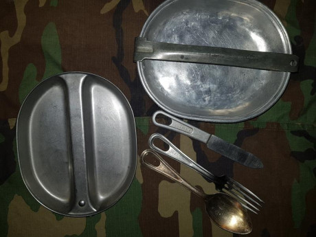 Vendo equipo US Army original de 2GM y equipo de época Vietnam. Envio aparte económico a punto de recogida 20