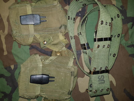 Vendo equipo US Army original de 2GM y equipo de época Vietnam. Envio aparte económico a punto de recogida 40