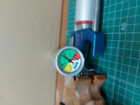 Por dejar la actividad deportiva, vendo pistola de aire Tesro PA-10 en perfectísimo estado, a toda prueba. 22