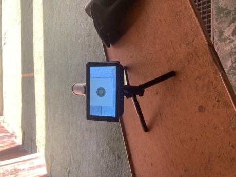 Visor digital para ver los impactos 25 y 50 metros en perfecto estado, muy poco uso
Es de un compañero 02