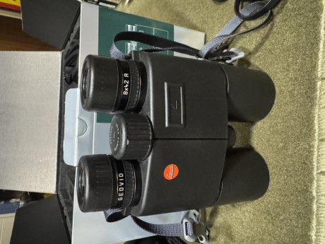 Se venden prismáticos Leica Geovid 8x42 con medidor de distancia. Cualquier consulta me podéis contactar 02