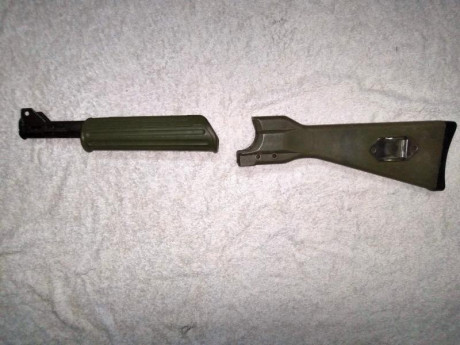 Hola a todos
Pongo a la venta un lote de piezas de CETME A-B-C y mas tarde de CETME L 

Culata CETME A 21