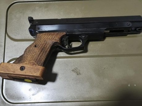 Se vende gamo por no usar se le tienen que cambiar las juntas por los años que lleva sin usar
Es el modelo 20
