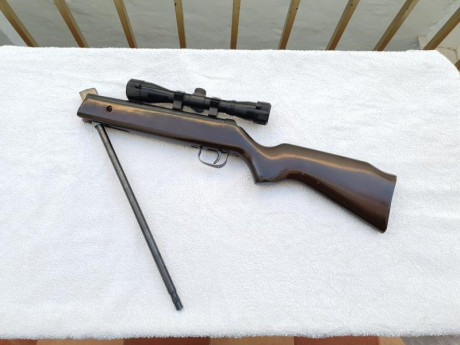 Hola compañeros.pongo a la venta una norica 61 en calibre 5,5mm.esta en buen estado y funcionando perfectamente.tiene 11