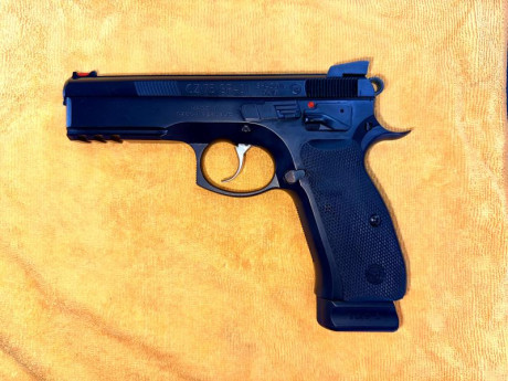 1500 disparos aprox
Madrid

1000€ 00