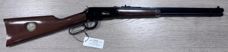 Rifle de palanca winchester 1894 calibre 30-30win.
Edición conmemorativa "BÚFALO BILL"

Rifle 01