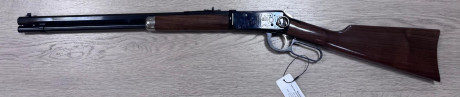 Rifle de palanca winchester 1894 calibre 30-30win.
Edición conmemorativa "BÚFALO BILL"

Rifle 00