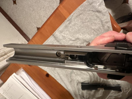 Vendo Sphinx 3000 Standard practicamente nueva, la pistola tiene muy pocos tiros, se puede ver y probar 00
