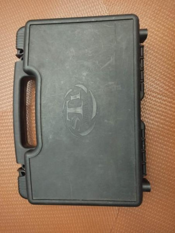 Vendo mi S.T.I. TARGET MASTER 9 mm con cañón de 6", guiada con licencia F, con miras ARISTOCRAT y 00