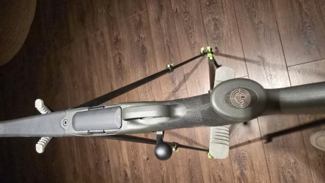 Vendo Steyr Mannlicher CII SX , rifle de calidad con:

-Gatillo al pelo  francés, muy bueno.
-Carril picatinny.
-Miras 21