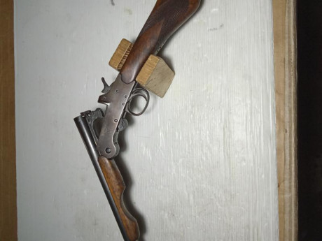 Hola
Vendo 2 carabinas por no usarlas....
Una de ellas en de la marca Winchester y la otra es Brno (Falta 50