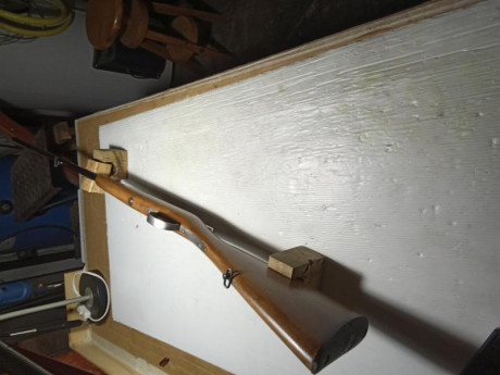 Hola
Vendo 2 carabinas por no usarlas....
Una de ellas en de la marca Winchester y la otra es Brno (Falta 71