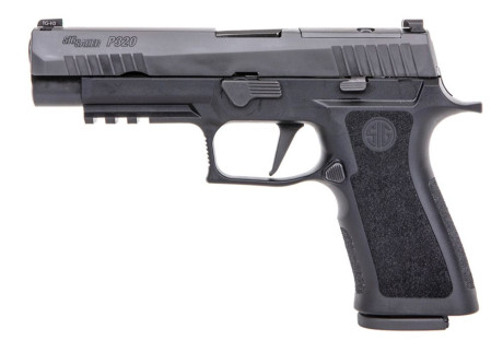 Buenas. Estoy mirando para comprar un arma personal. Por recomendaciones va ganando la Glock 43x pero 120