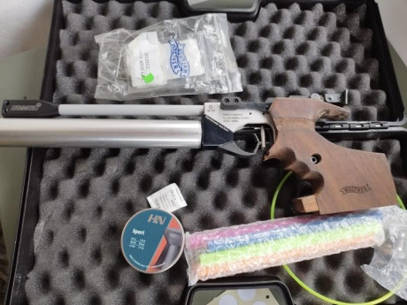 Un compañero y amigo del club vende hammerli AP20 PRO cal 4,5 en su maletín original. Está prácticamente 00