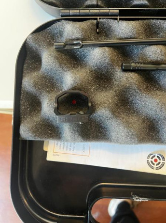 Vendo Glock 34 Gen5 MOS, guiada en F, con menos de 500 disparos.
La pistola está en Barcelona y se puede 01